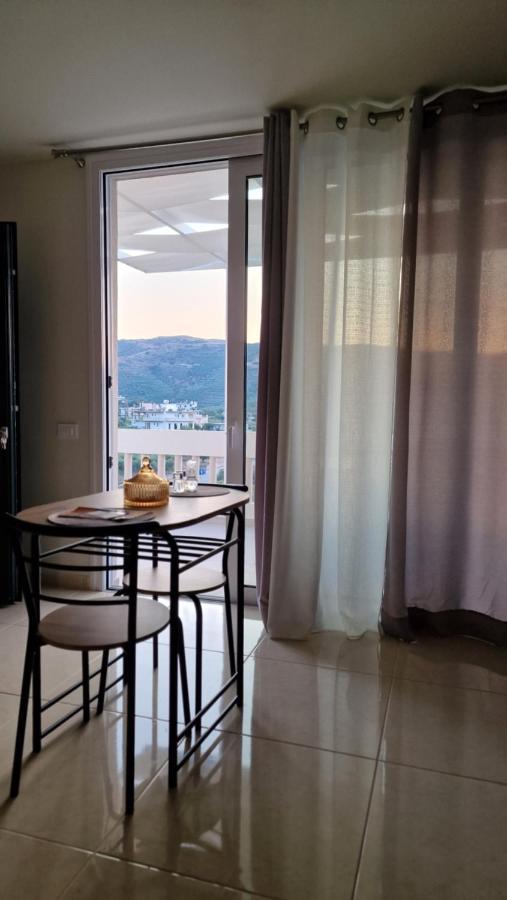 S N G/ Best View Apartment Kíssamos Exteriör bild